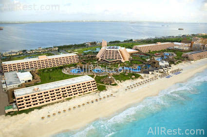 Grand Oasis Cancun 1